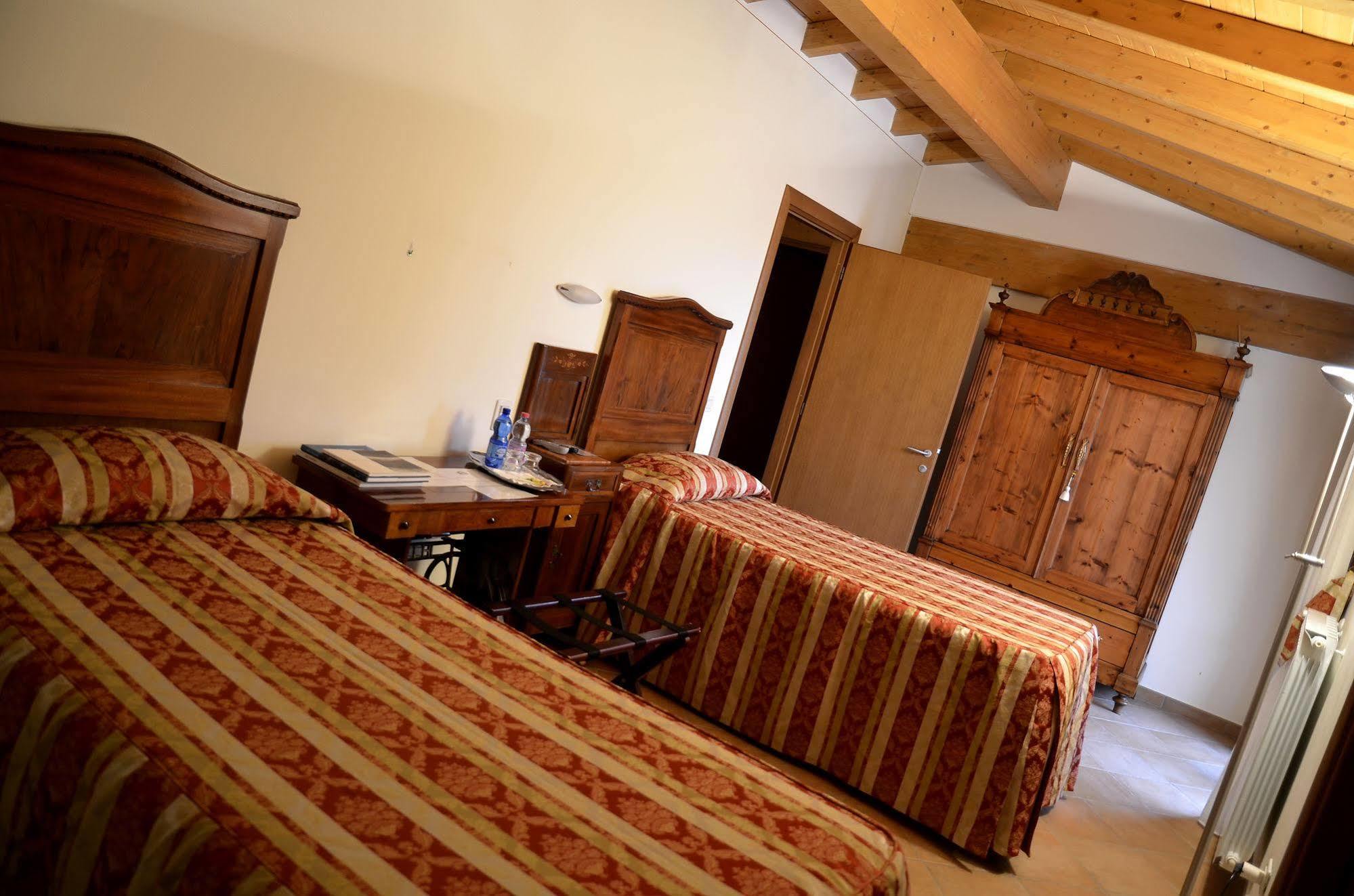 9 Muse Bed And Breakfast Canneto sull'Oglio Exterior foto